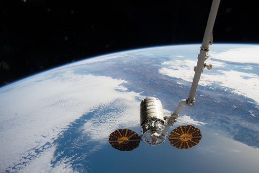 Orbital OA-4 unberth