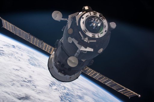 Progress 62P Undocking and Redocking Test