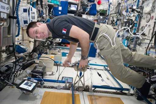 iss050e037304