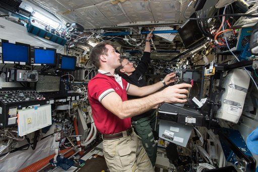 iss051e020157