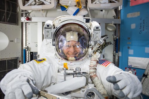 iss051e041836