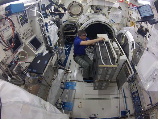 iss051e042749