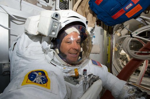 iss051e048878