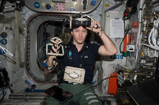 iss051e049147