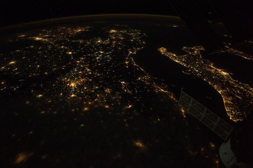 iss053e021852