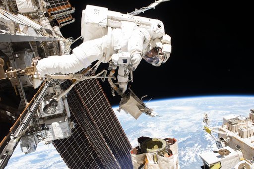 iss053e095792