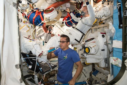 iss053e096042