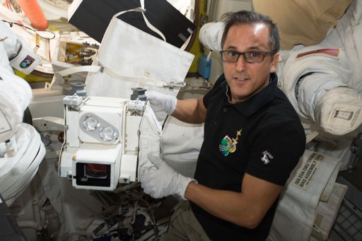 iss053e102164