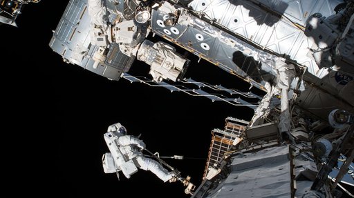 iss053e119676