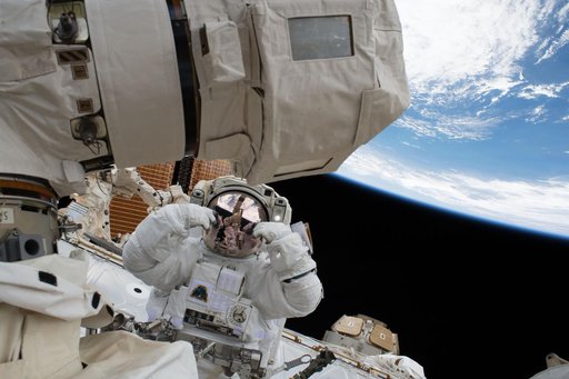 iss054e022826