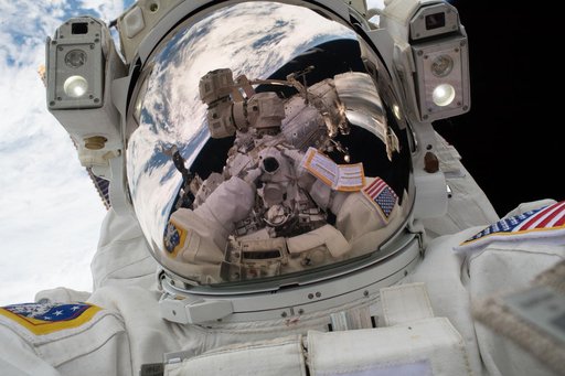 iss054e022843