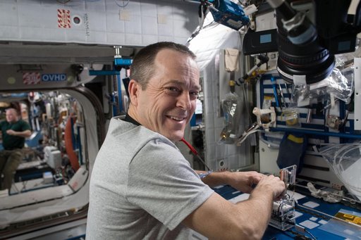 iss055e016051