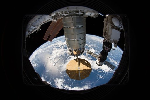 iss056e025135
