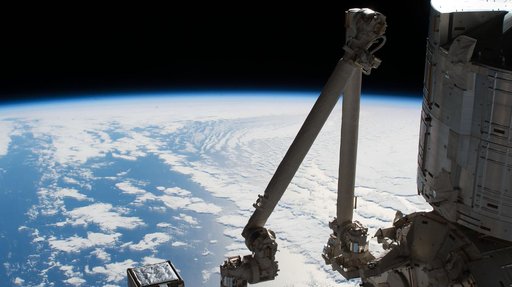 iss056e032832