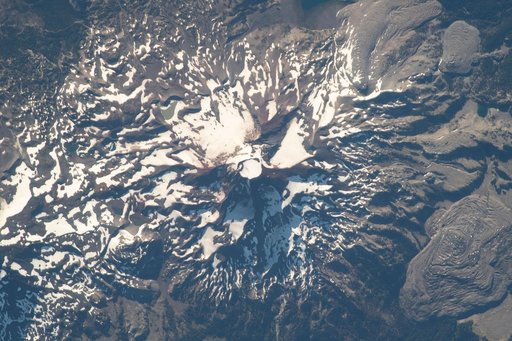 iss056e094579