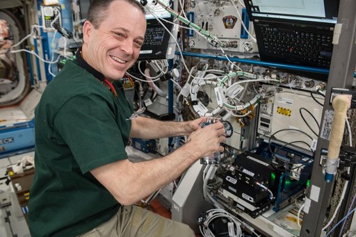 iss056e095029