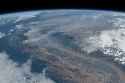 iss056e102547