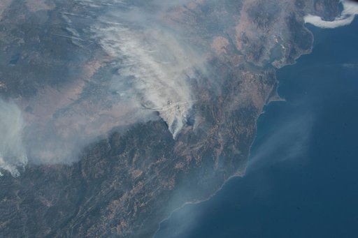 iss056e104671