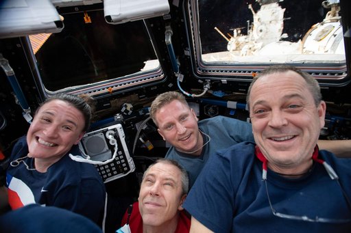 iss056e126674