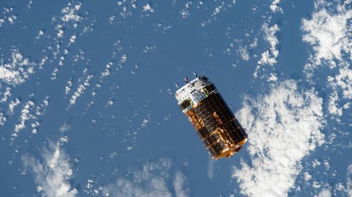 iss056e195827