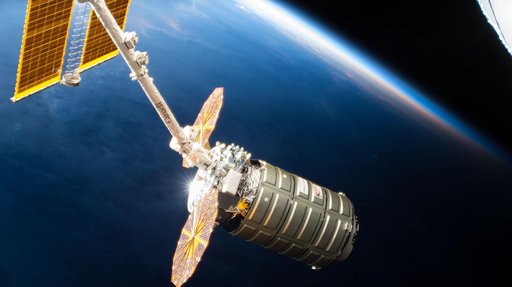 iss057e102384