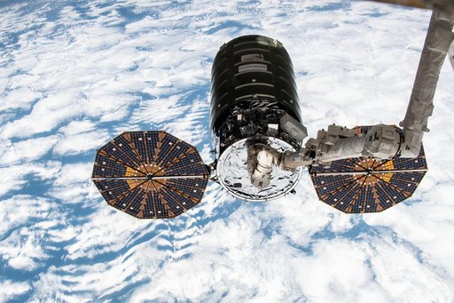iss057e102396