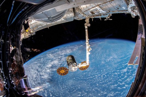iss057e105337