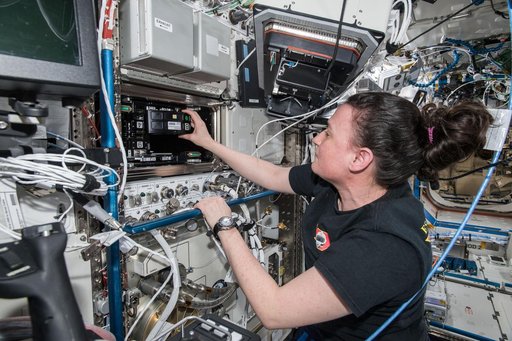 iss057e106250