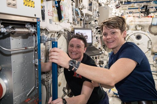 iss057e114192