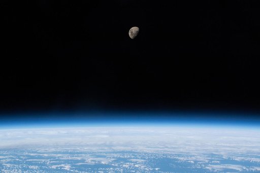iss059e000462