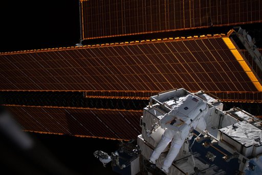 iss059e002991