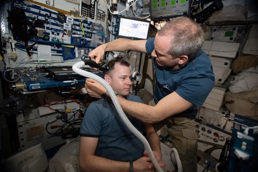 iss059e013110