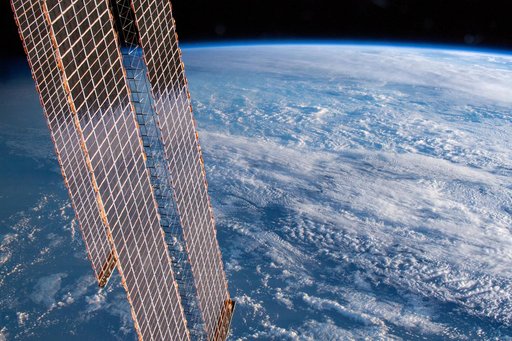 iss059e019924