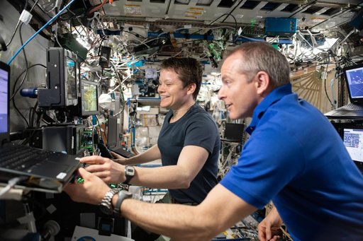 iss059e021366