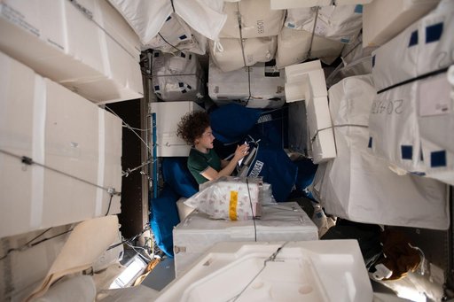 iss059e025106