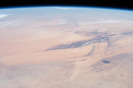 iss059e027887