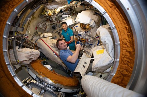 iss059e072275