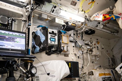 iss059e072476