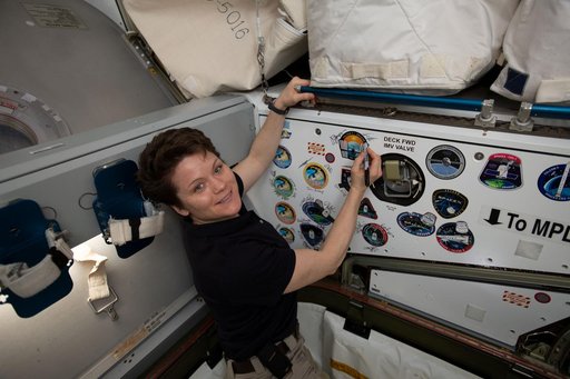 iss059e087862