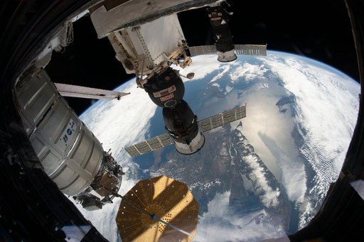 iss059e097992