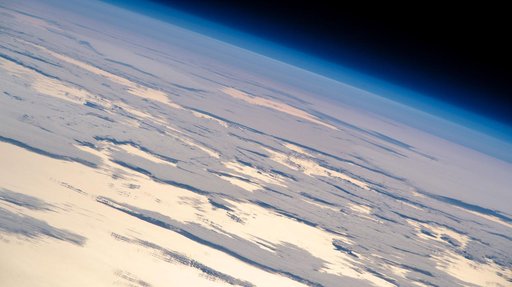 iss059e101096