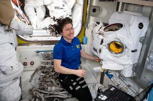 Koch works with EMU in the Airlock