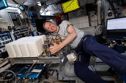 iss060e002416