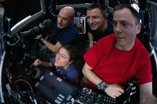 iss060e047699