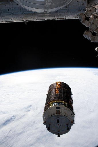 iss060e082595