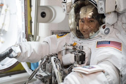 iss061e001614