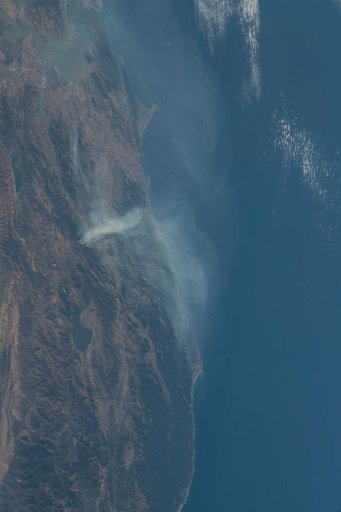 iss061e021757