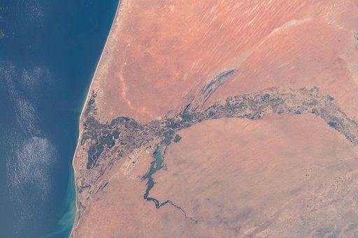 iss061e063348