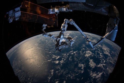 iss061e077393