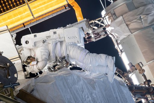 iss061e129665